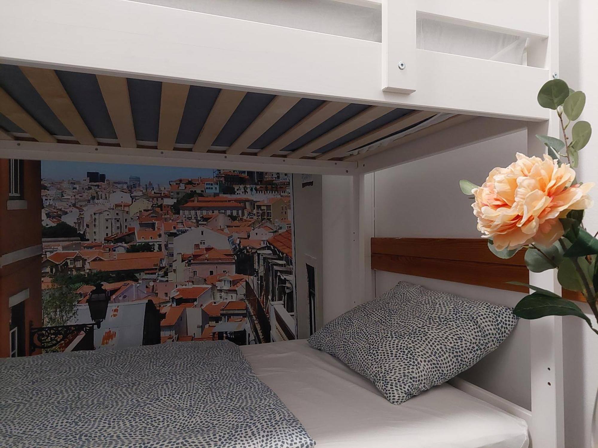 Отель Coliving And Coworking Parque Eduardo VII Лиссабон Экстерьер фото